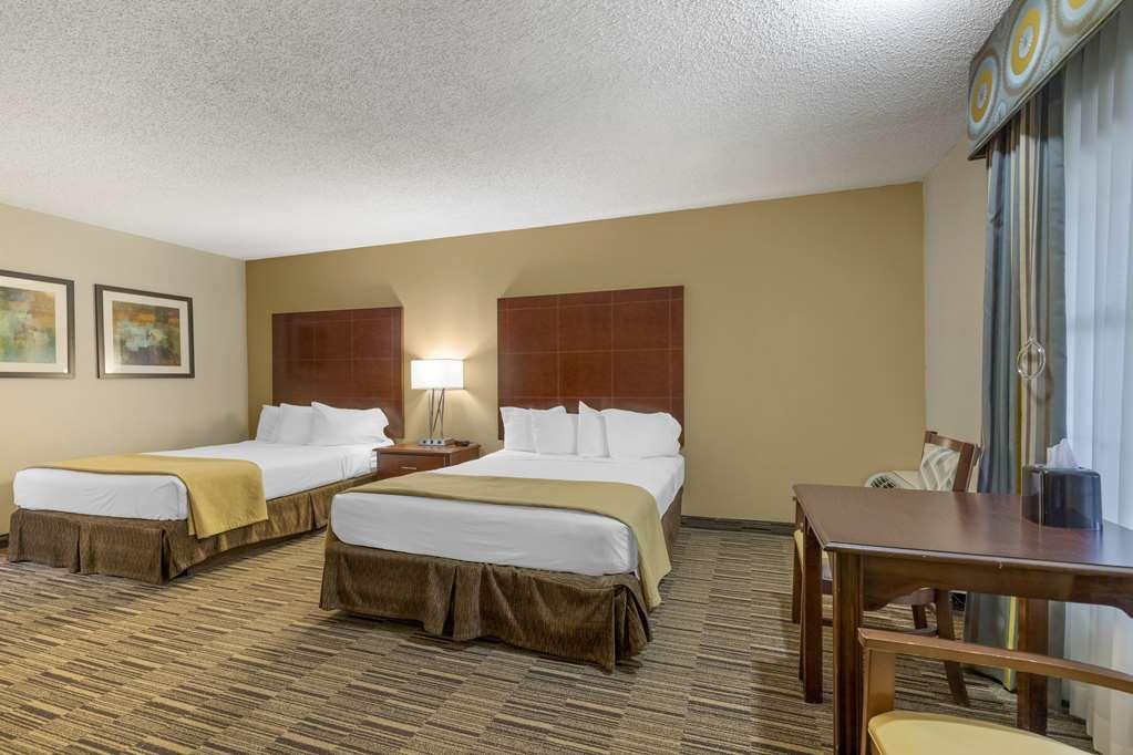 Best Western Sunday House Inn Kerrville Zimmer foto