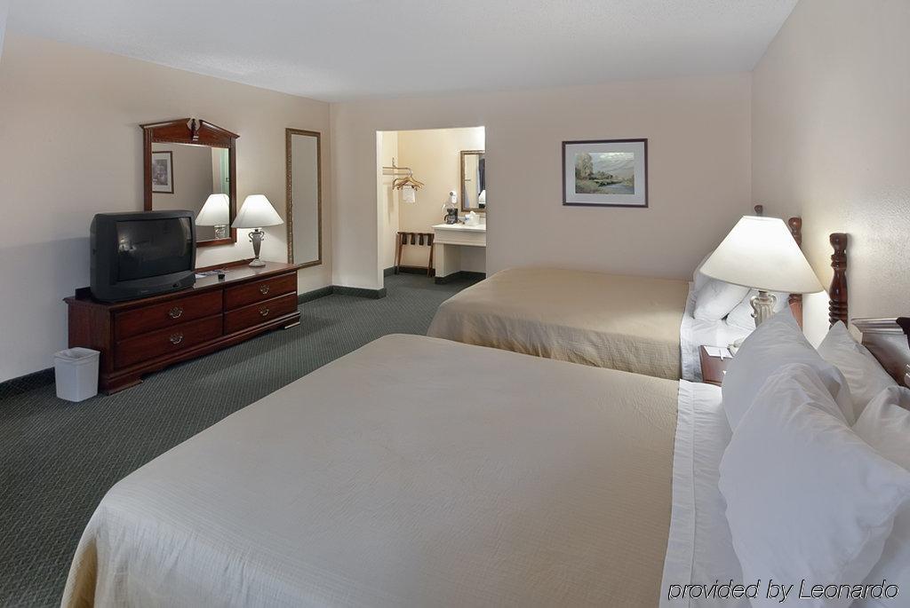 Best Western Sunday House Inn Kerrville Zimmer foto