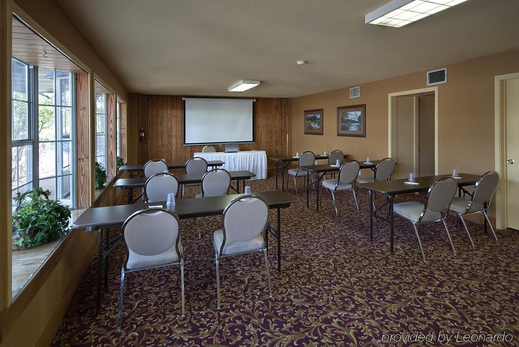 Best Western Sunday House Inn Kerrville Einrichtungen foto